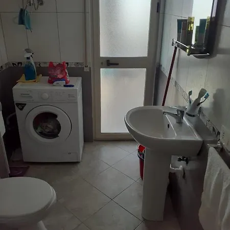 Apartments Natalia شقة